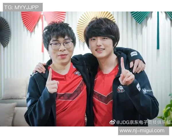 电竞新闻和平精英战术分析聚焦JDG防反策略与实战应用解析 电竞新闻和平精英战术分析聚焦JDG防反策略与实战应用解析